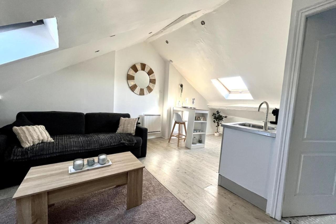 The Little French Studio - Fontainebleau Apartment Exterior photo